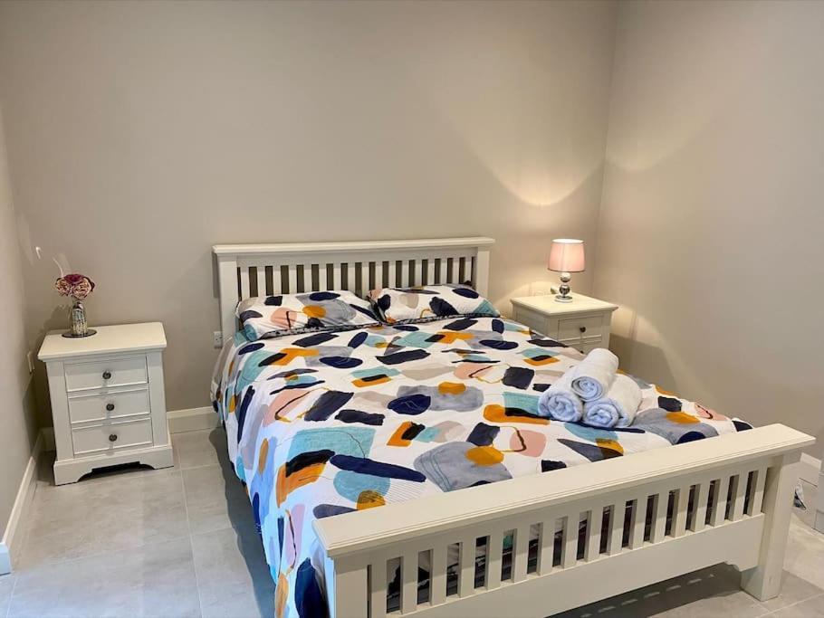 Erne Getaway No.7 Brand New 1 Bed Apartment เอนนิสคิลเลน ภายนอก รูปภาพ
